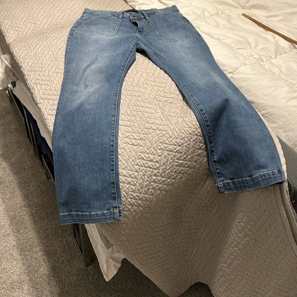 Banana Republic Mid-Rise Crop Flare denim jeans